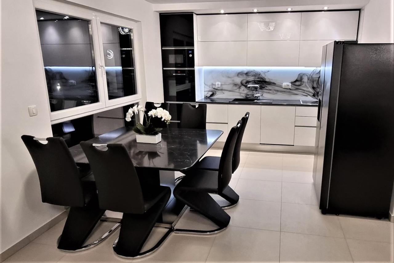 Bartol Luxury Apartments Krk Croatia, With Own Hot Tub - Whirlpool 크르크 외부 사진
