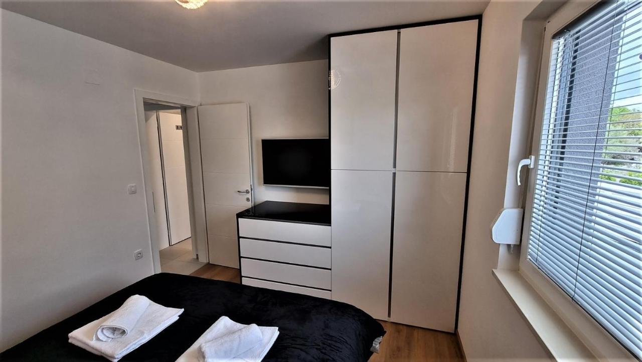 Bartol Luxury Apartments Krk Croatia, With Own Hot Tub - Whirlpool 크르크 외부 사진