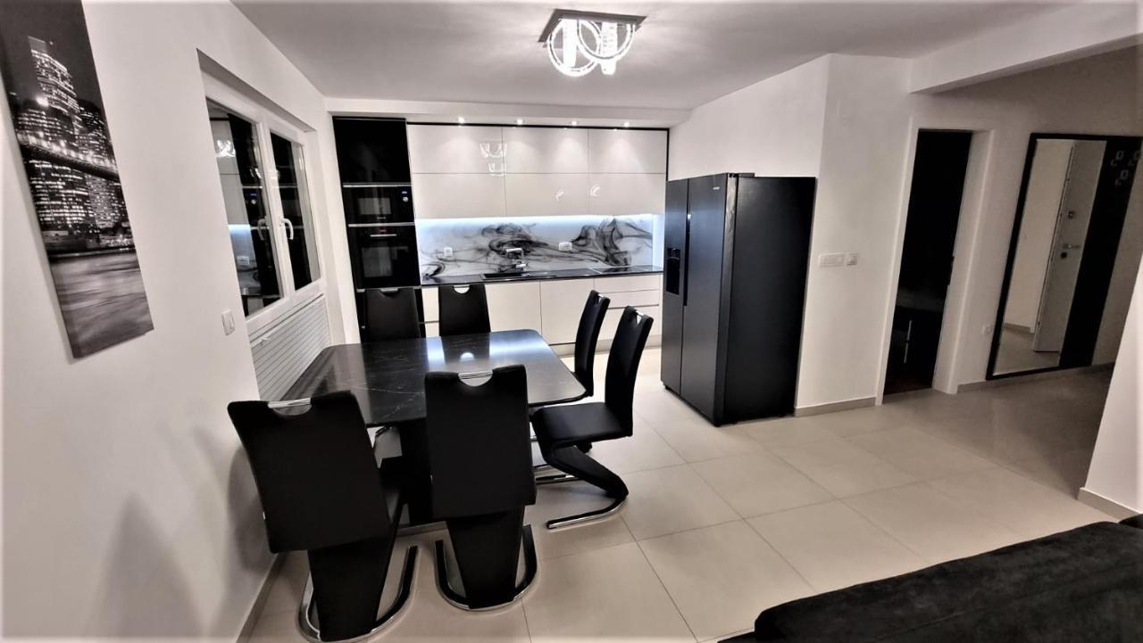 Bartol Luxury Apartments Krk Croatia, With Own Hot Tub - Whirlpool 크르크 외부 사진