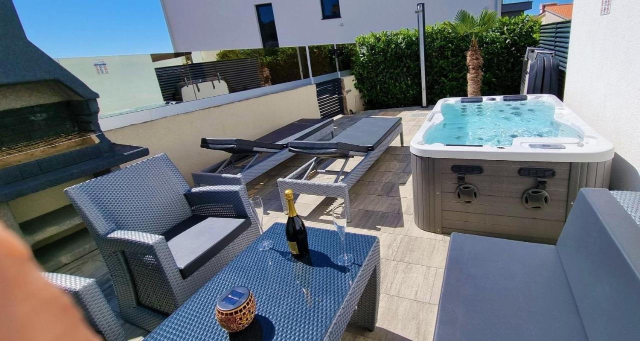 Bartol Luxury Apartments Krk Croatia, With Own Hot Tub - Whirlpool 크르크 외부 사진