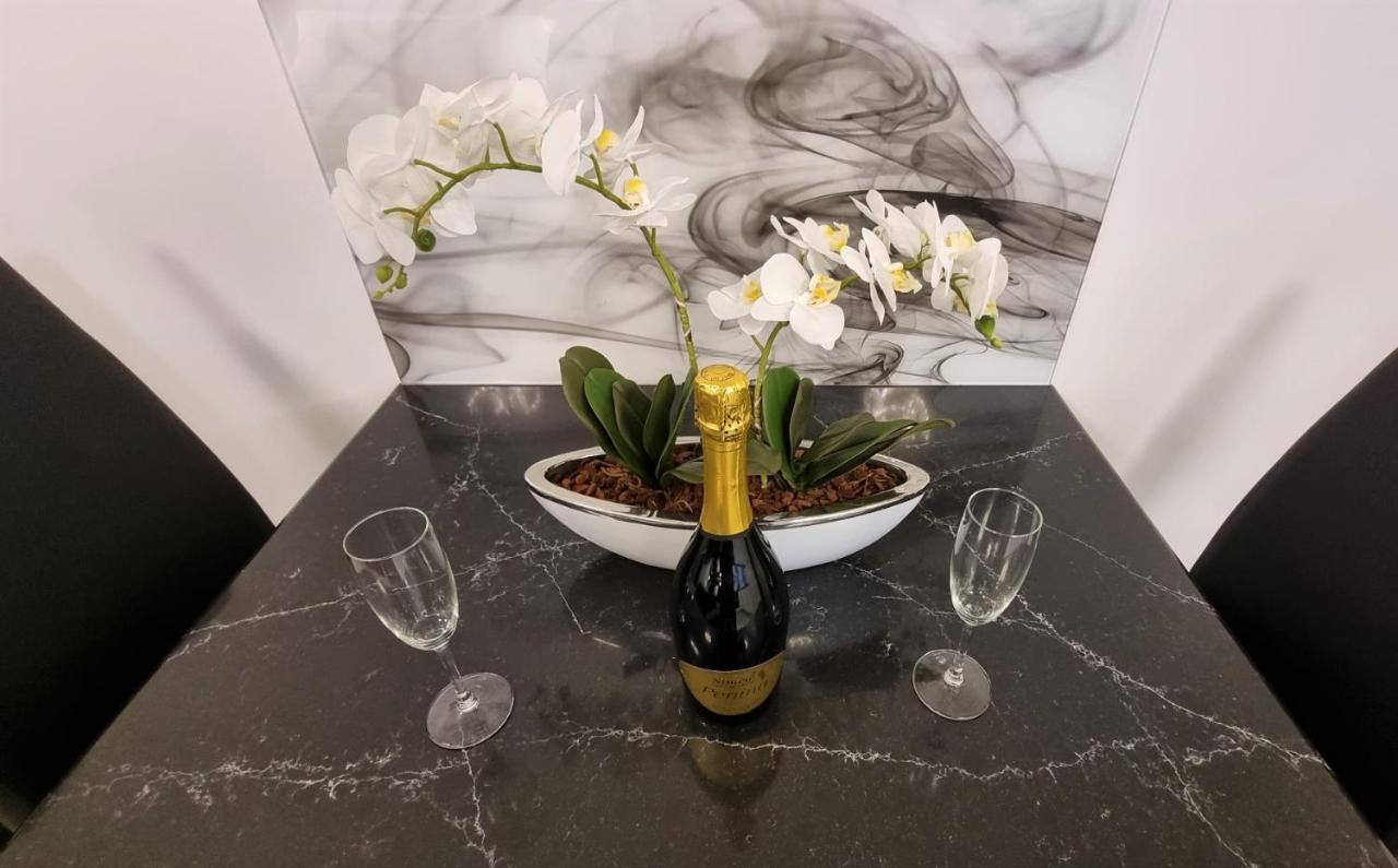 Bartol Luxury Apartments Krk Croatia, With Own Hot Tub - Whirlpool 크르크 외부 사진
